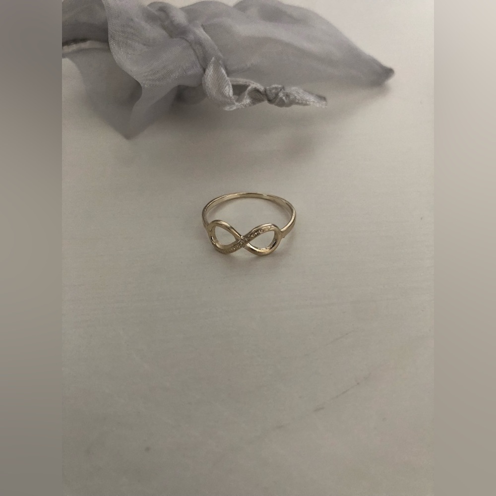 Sterling Silver infinity ring
